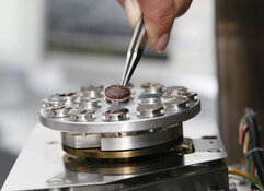 CRB GmbH | Präparate für die Asbestanalyse 2 | © CRB Analyse Service GmbH